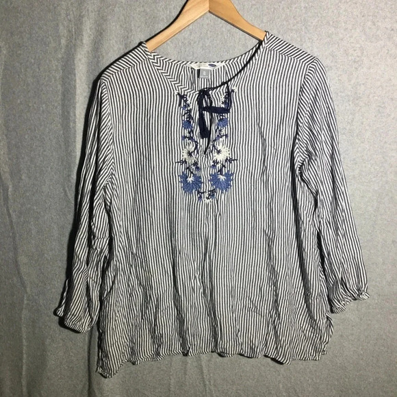 Womens Old Navy Blouse Tunic Length Striped Embroidery Floral Coastal Boho Beach - Picture 1 of 6